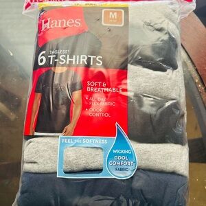 Hanes ComfortSoft Crewneck T-Shirts - Black and Gray